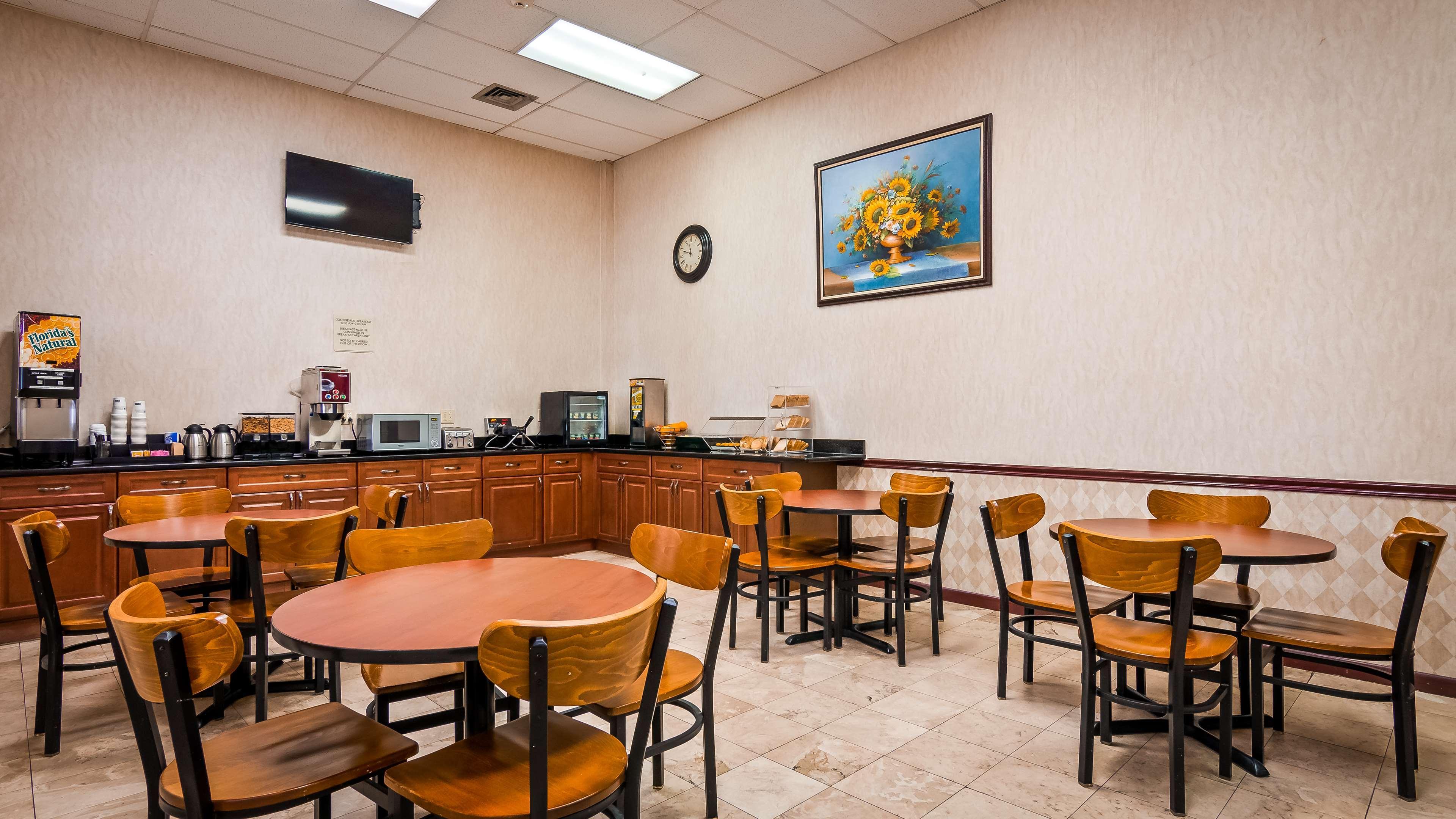 Surestay Hotel By Best Western Bellmawr Exterior foto